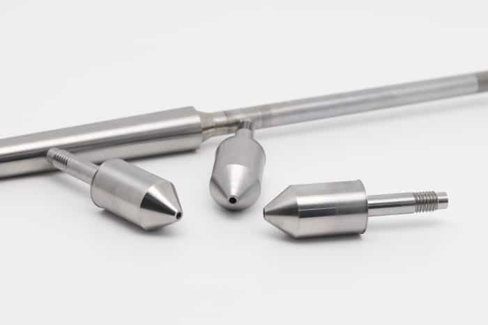 沖8mm厚不銹鋼板用什么材質(zhì)的沖頭好?