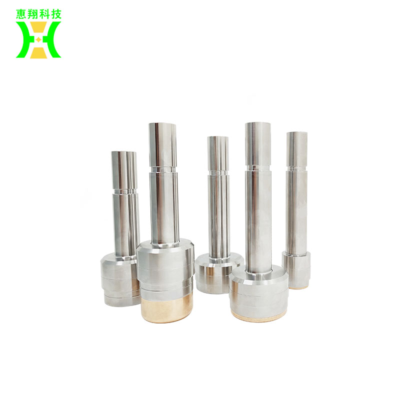 模具配件加工精度和表面質(zhì)量怎樣提高_