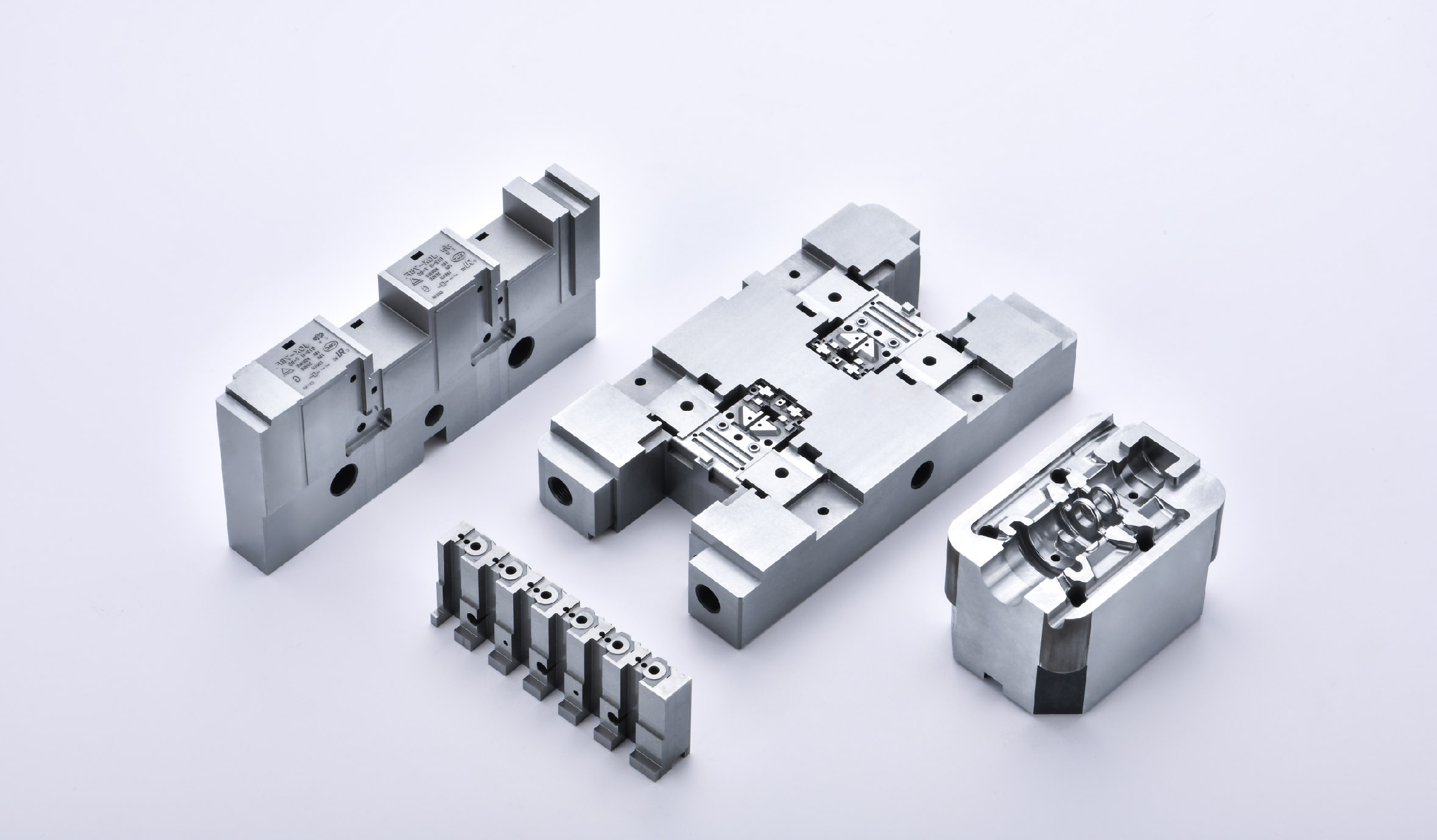 連接器模具配件定制