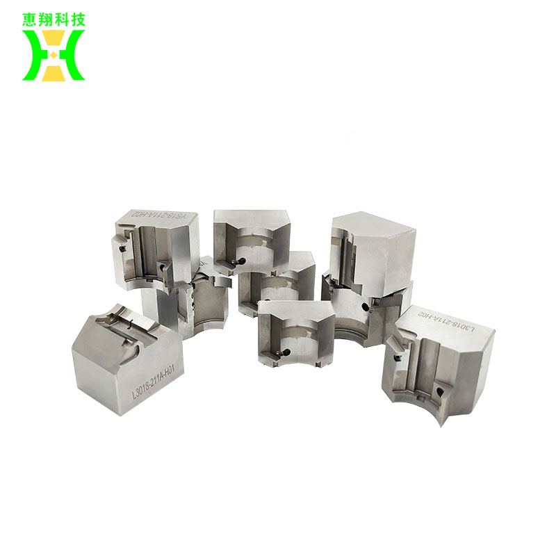 國內(nèi)外精密五金加工及模具配件行業(yè)的競爭格局分析(圖2)