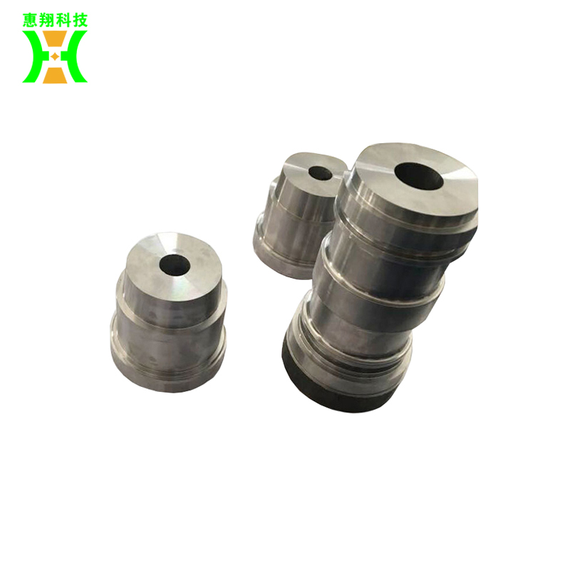 塑料模具配件生產(chǎn)過程中的質(zhì)量控制要點